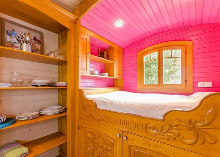 Frühstückspension La Badele 3*